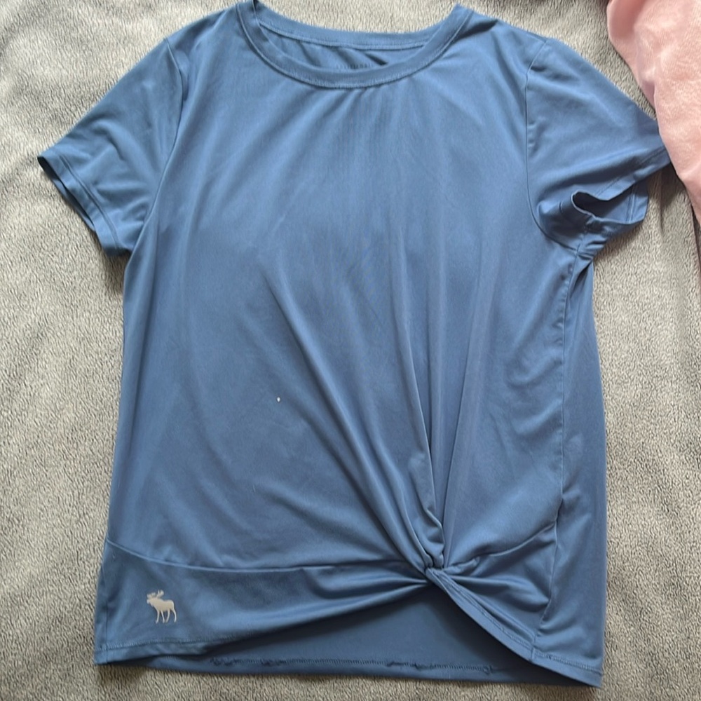 Abercrombie workout T